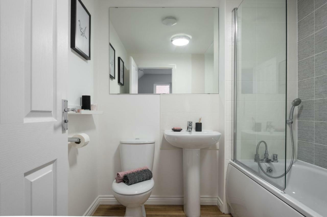 Coventry Jlr Guest House Екстериор снимка