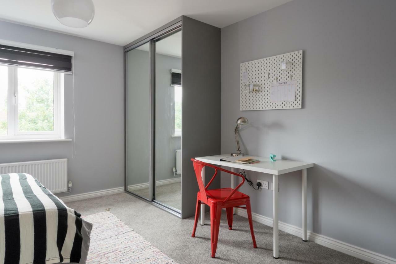 Coventry Jlr Guest House Екстериор снимка