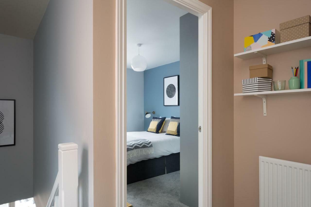 Coventry Jlr Guest House Екстериор снимка